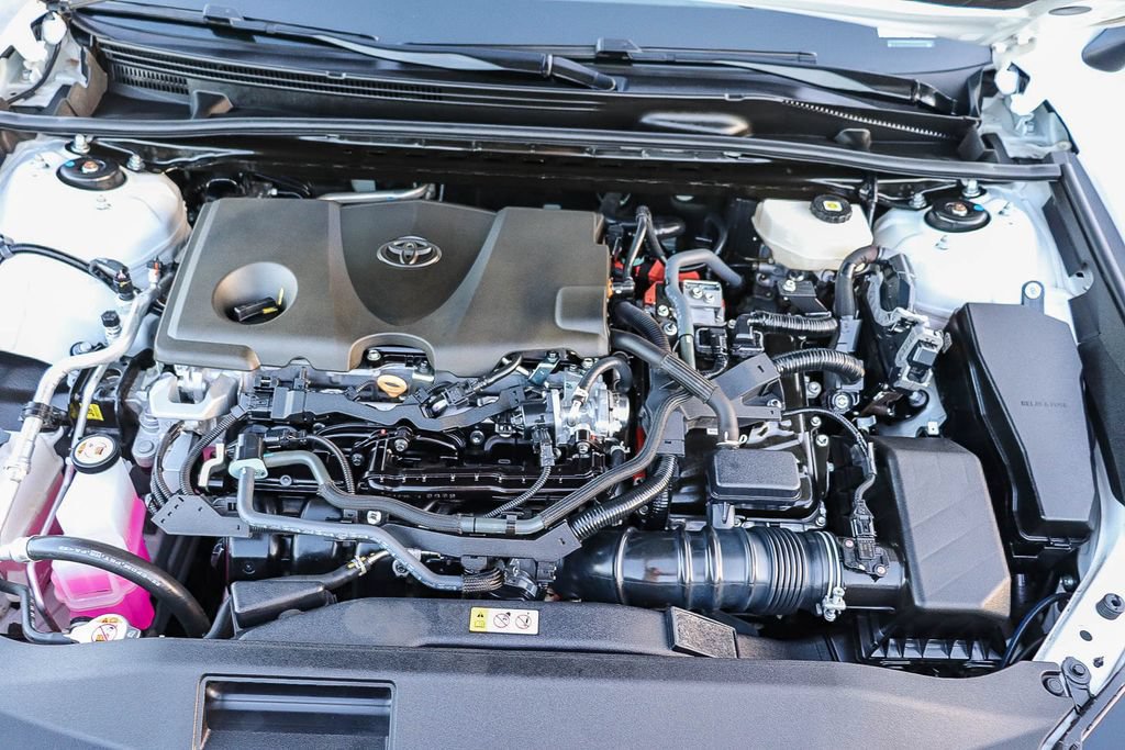 Used 2025 Toyota Camry XSE FWD image 29