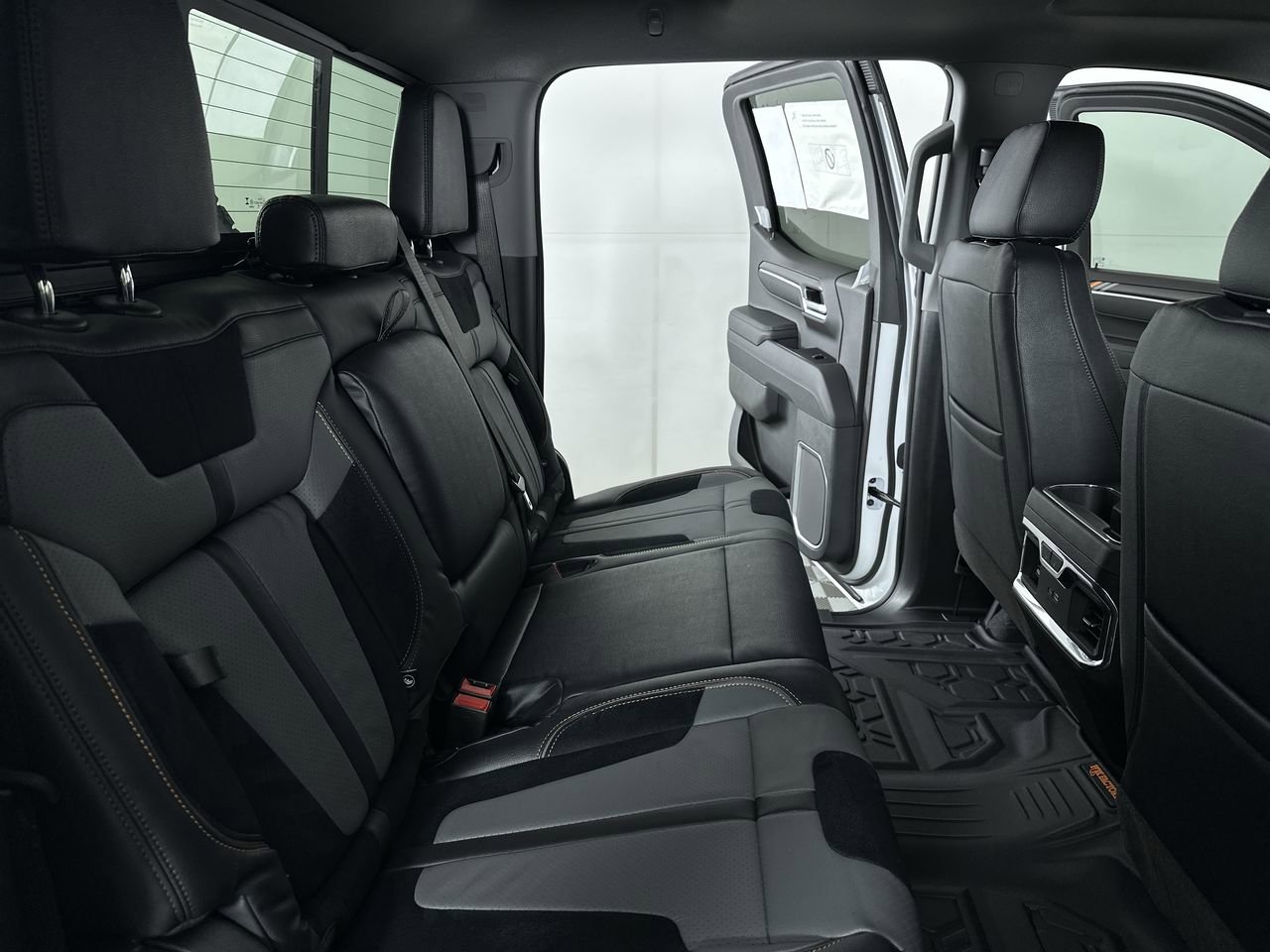 New 2025 Chevrolet Silverado 1500 LTZ AWD/4WD image 90