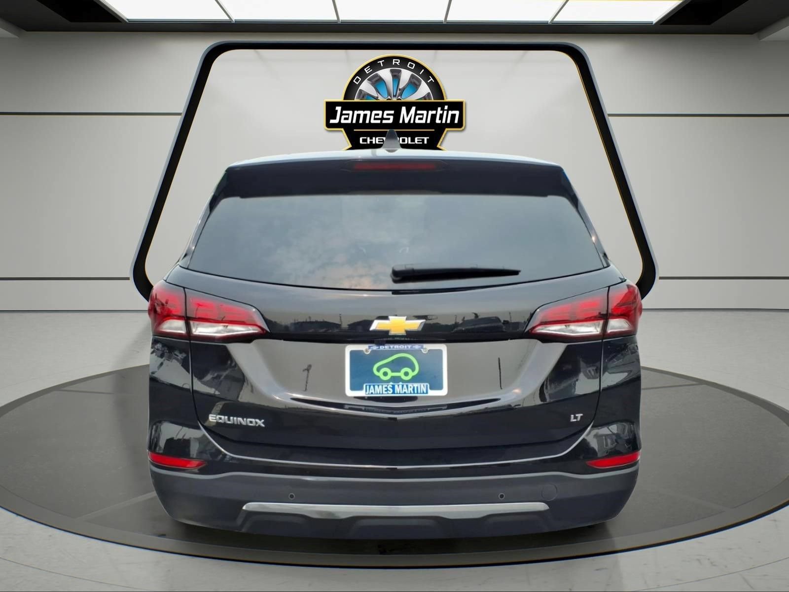 Certified 2024 Chevrolet Equinox LT w/ LPO, Floor Liner Package FWD image 5