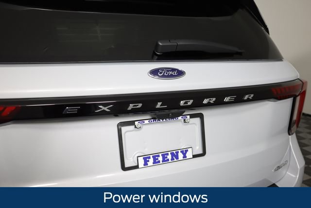 New 2026 Ford Explorer Active w/ Active Comfort Package image 20