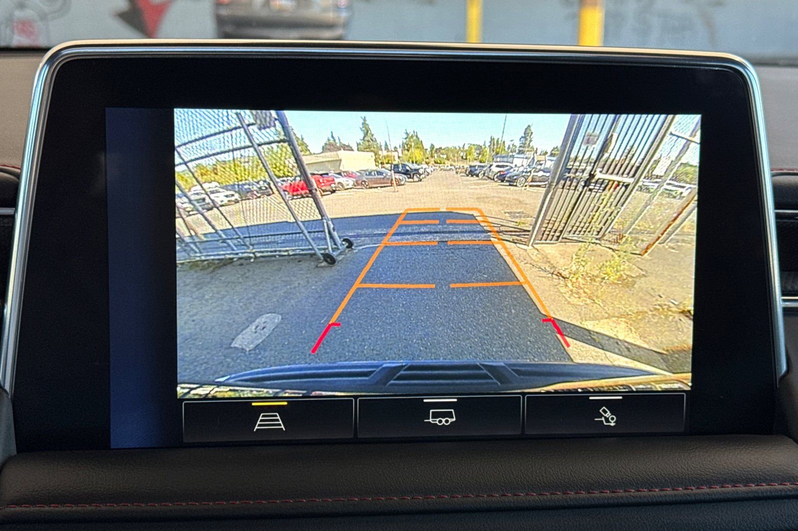 Used 2022 Chevrolet Tahoe RST w/ Sport Performance Package AWD/4WD image 20