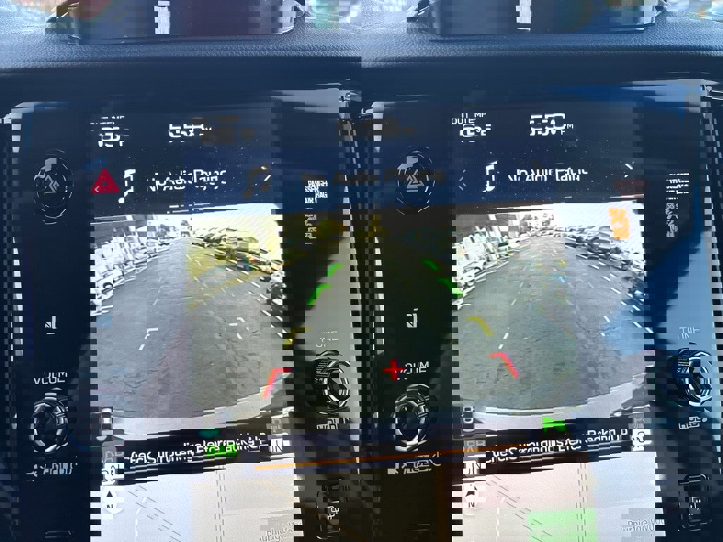 New 2025 Subaru Outback Touring XT image 30