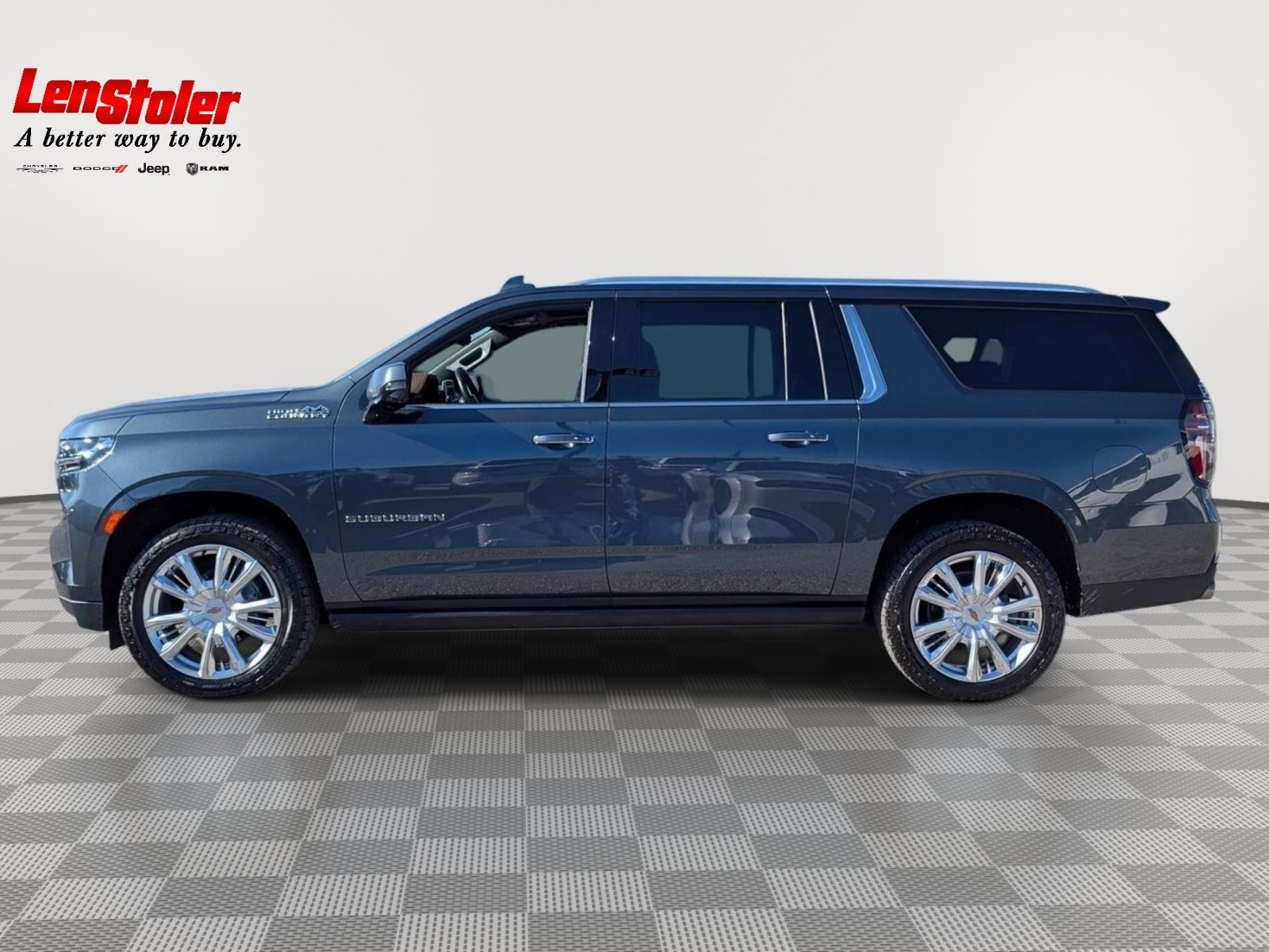 Used 2021 Chevrolet Suburban High Country w/ Premium Package image 2