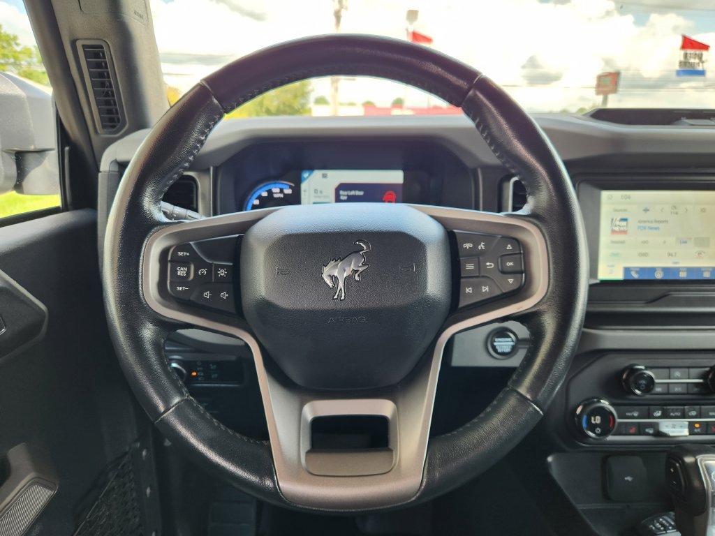 Used 2023 Ford Bronco Black Diamond AWD/4WD image 21