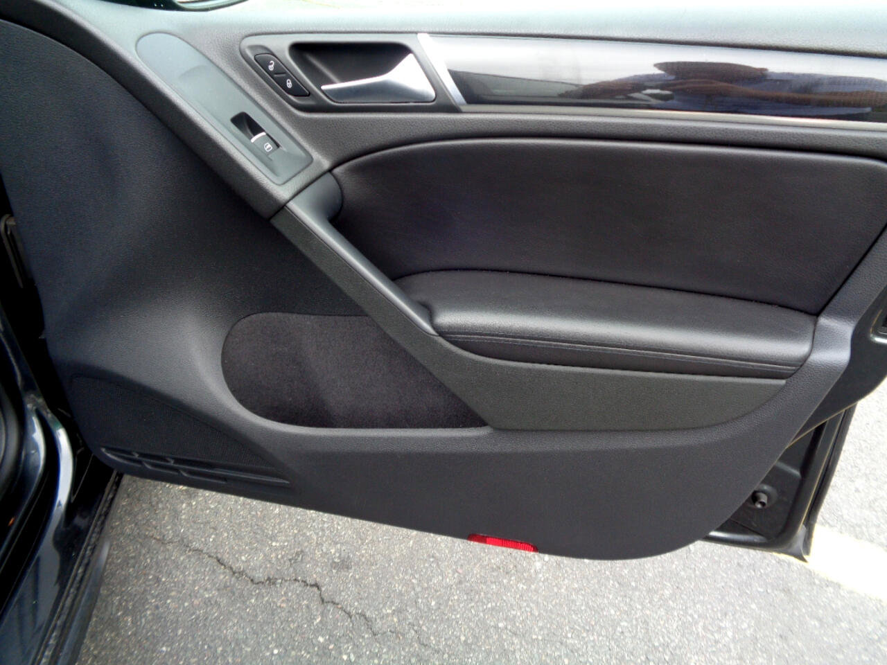 Used 2011 Volkswagen GTI Autobahn image 17