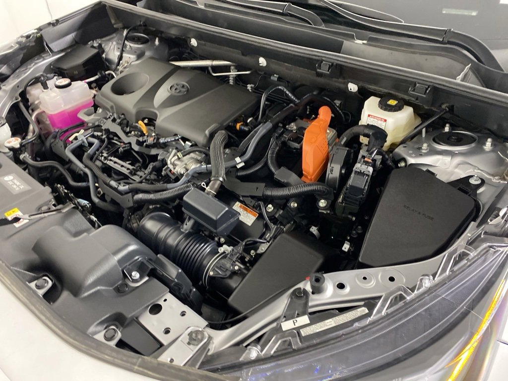 Used 2025 Toyota RAV4 SE image 35