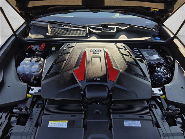 Certified 2024 Audi RS Q8 image 27