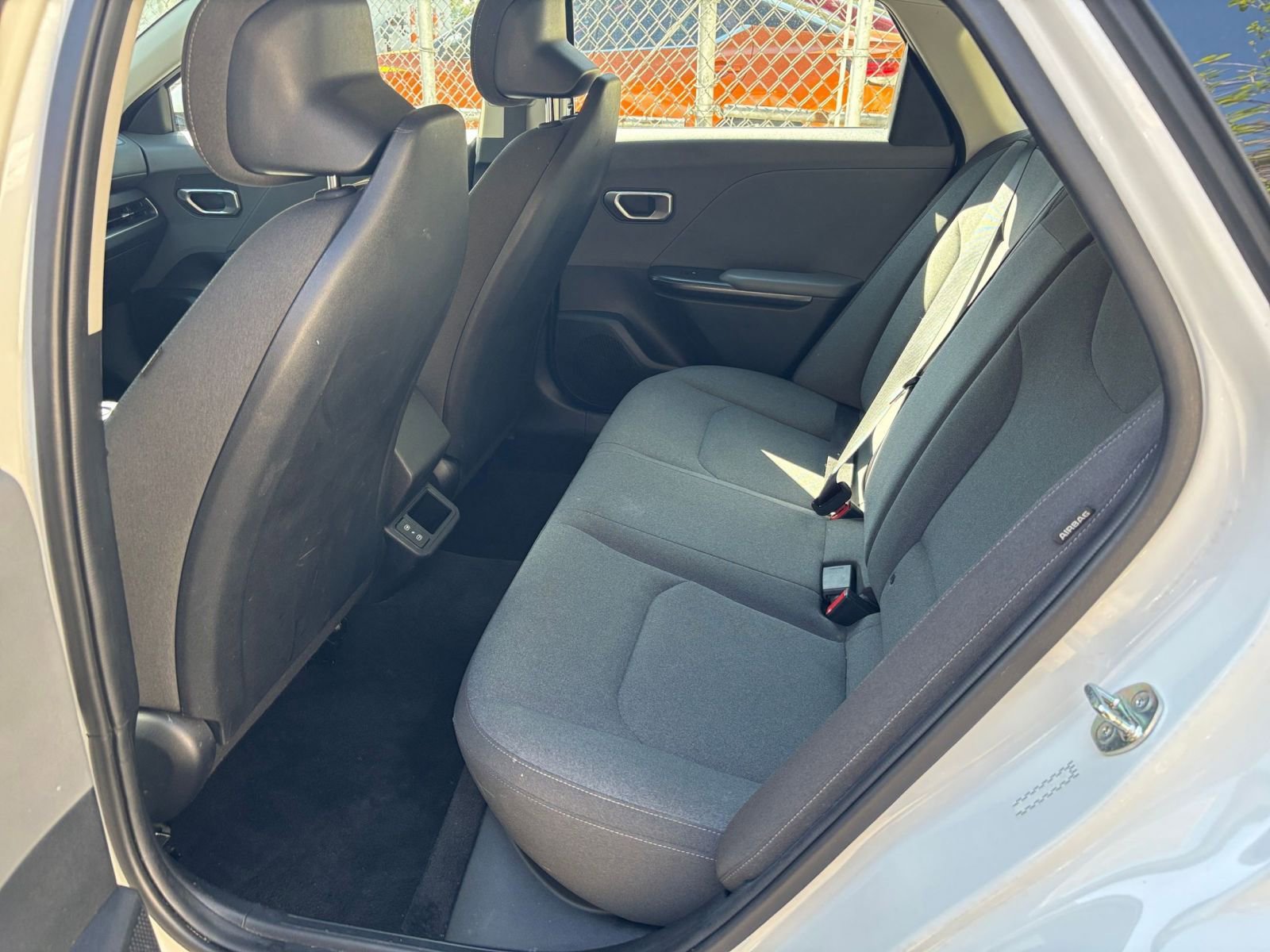 Used 2025 Kia K4 FWD image 25