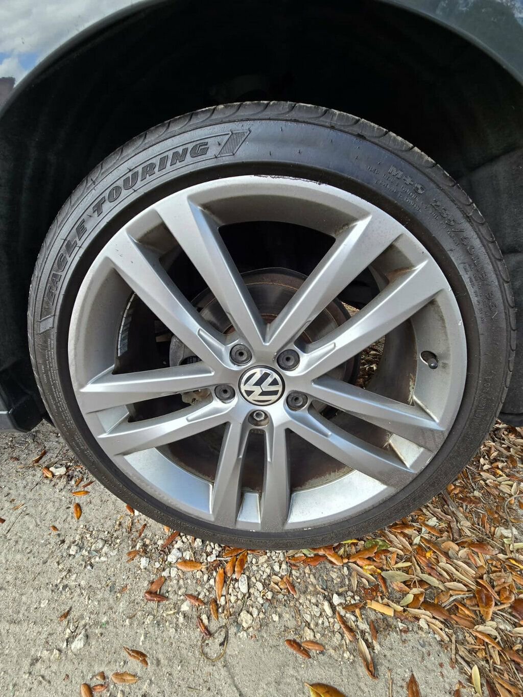 Used 2017 Volkswagen Passat 1.8T R-Line image 5