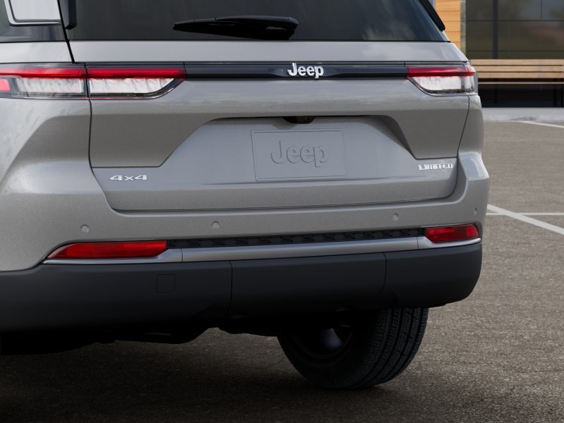 New 2026 Jeep Grand Cherokee Limited w/ Limited Altitude Package AWD/4WD image 14