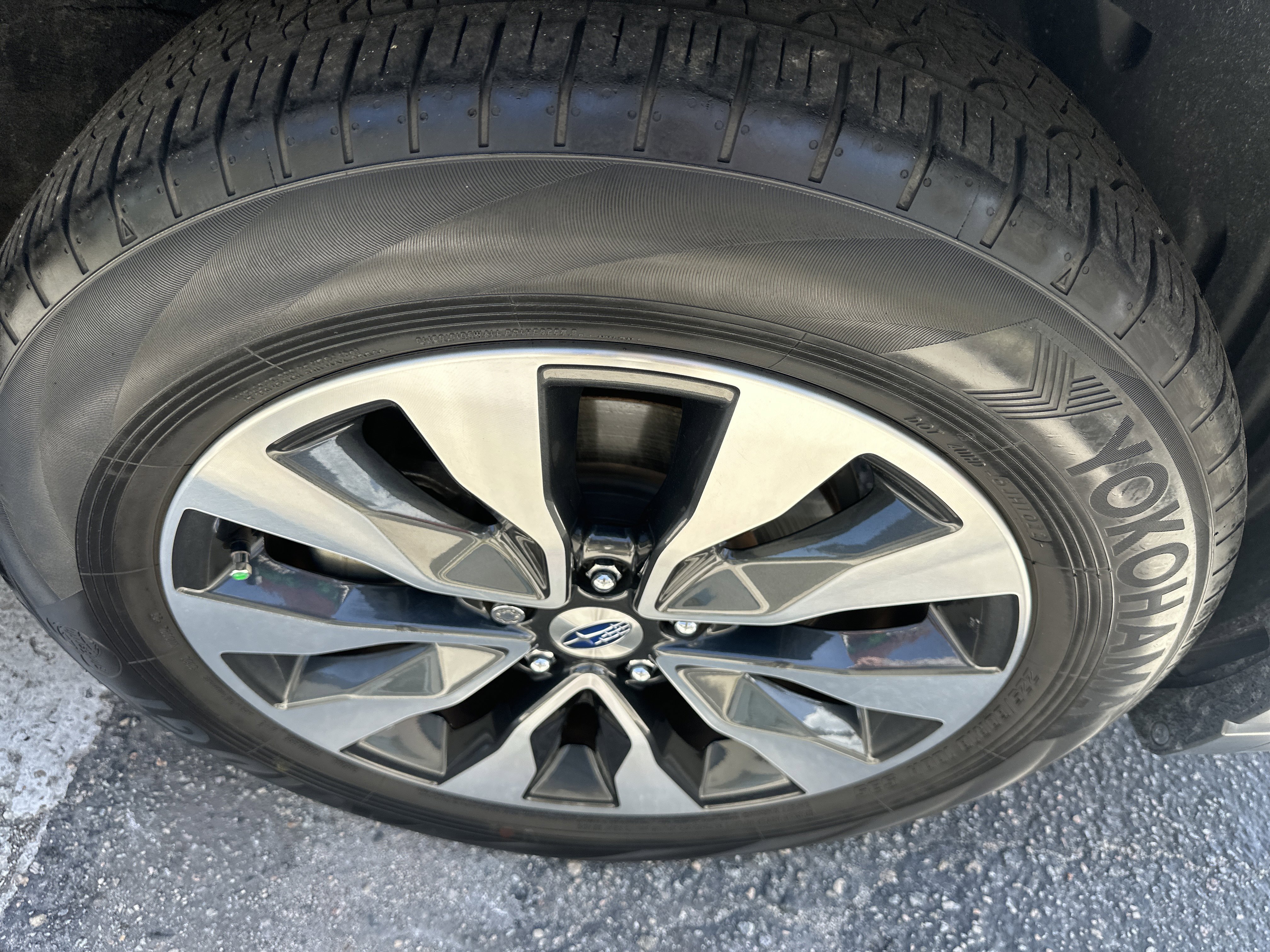 Used 2023 Subaru Outback Limited image 6