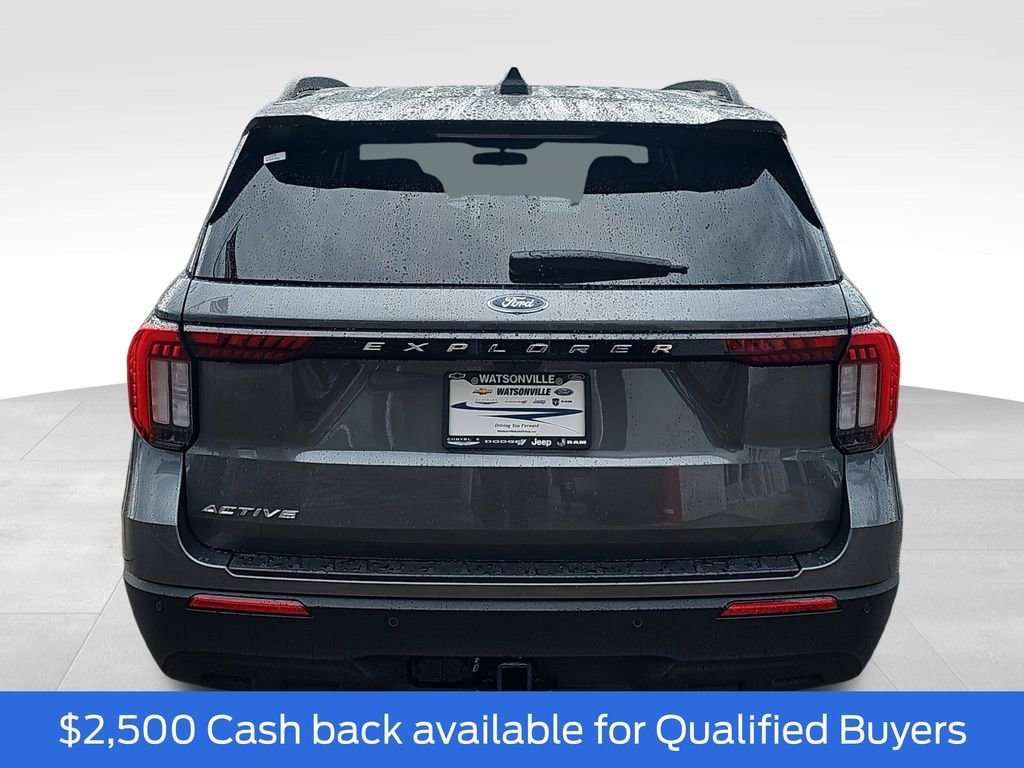 New 2025 Ford Explorer Active image 4