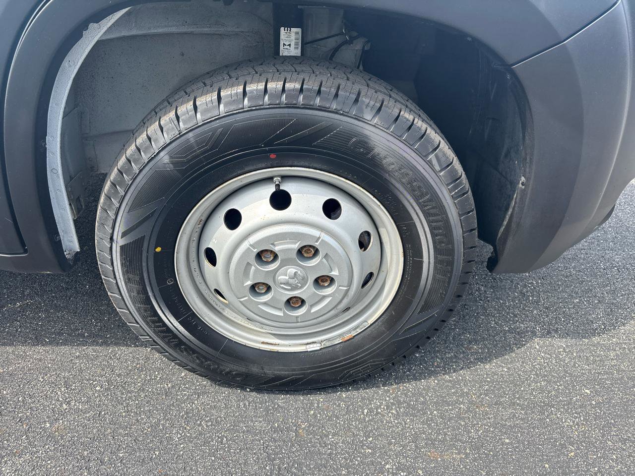 Used 2023 RAM ProMaster 1500 w/ Interior LED Lighting Group FWD image 22