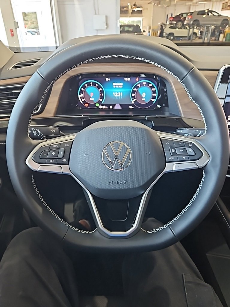 New 2026 Volkswagen Atlas SE image 36