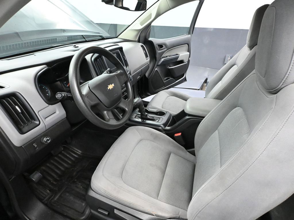 Used 2018 Chevrolet Colorado W/T image 21