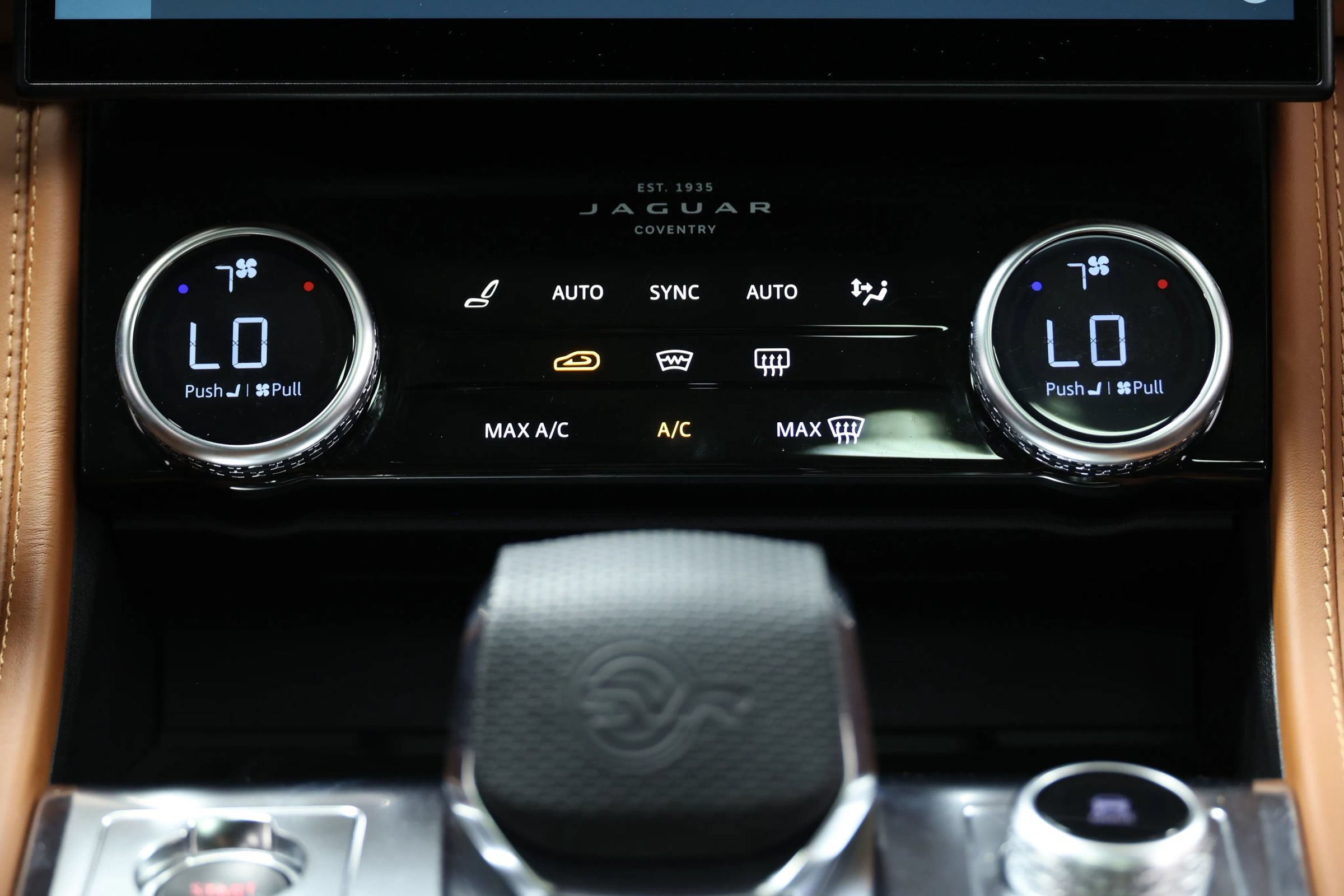 Used 2022 Jaguar F-PACE SVR AWD/4WD image 41