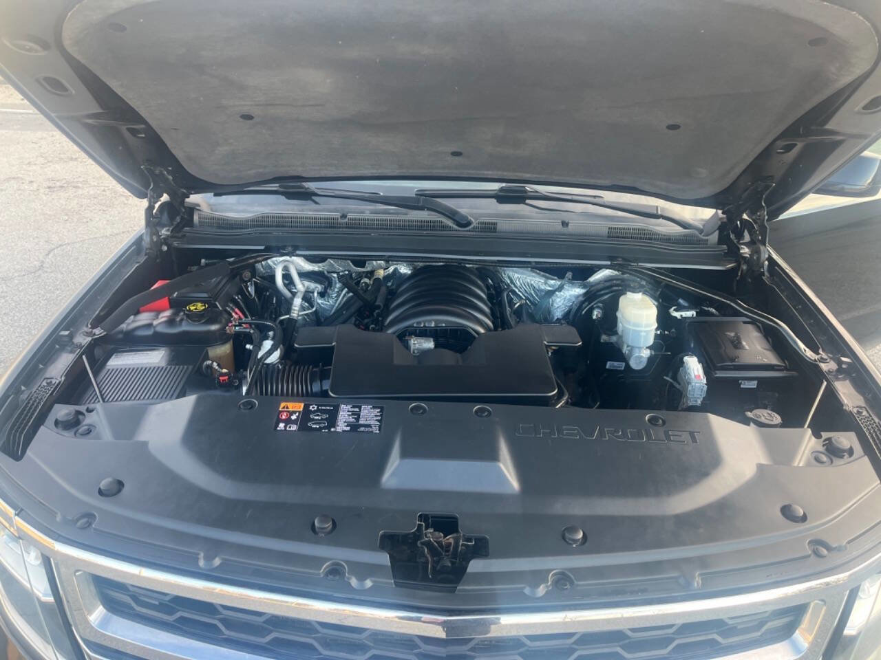 Used 2015 Chevrolet Tahoe LT AWD/4WD image 10