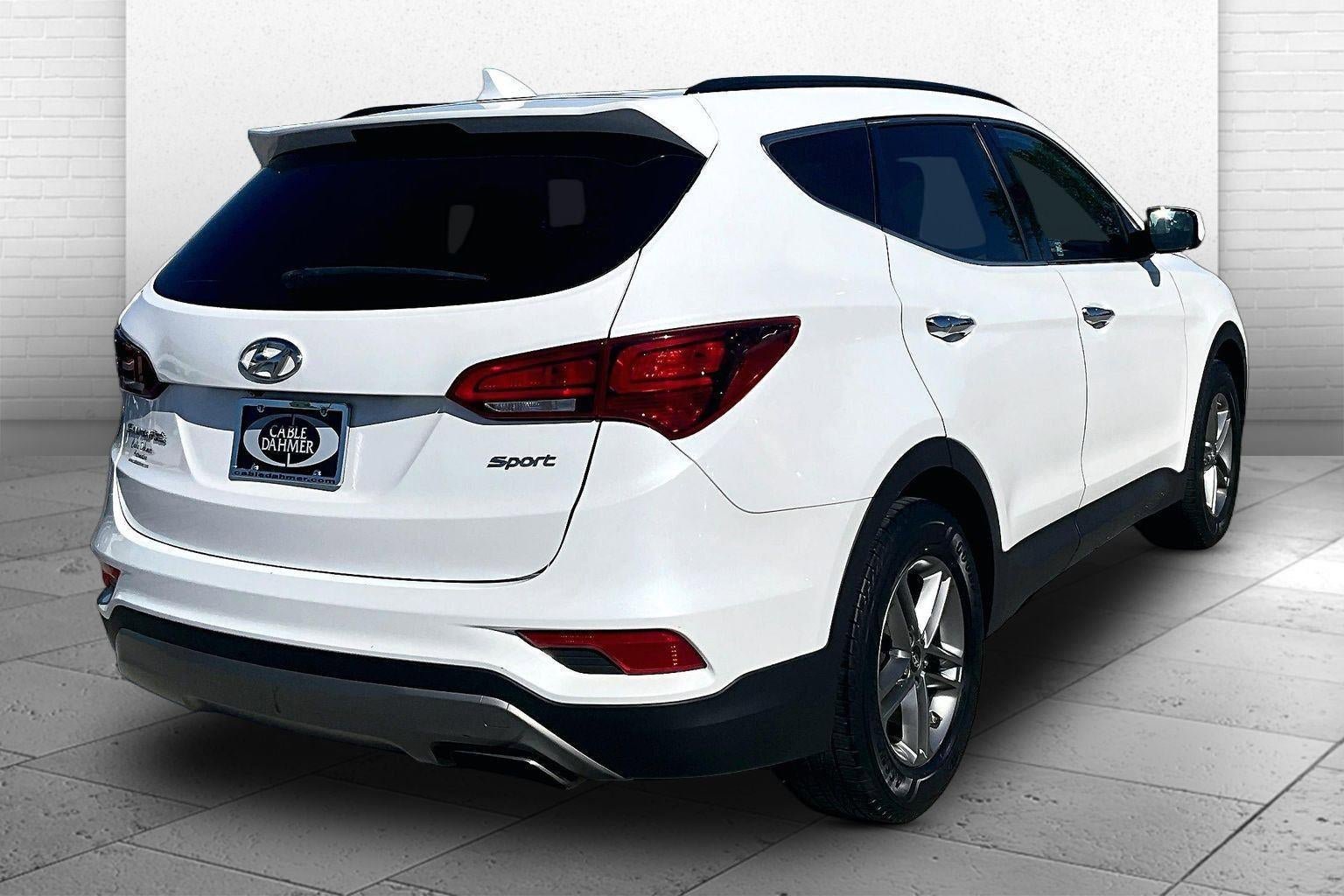 Used 2017 Hyundai Santa Fe Sport FWD image 5