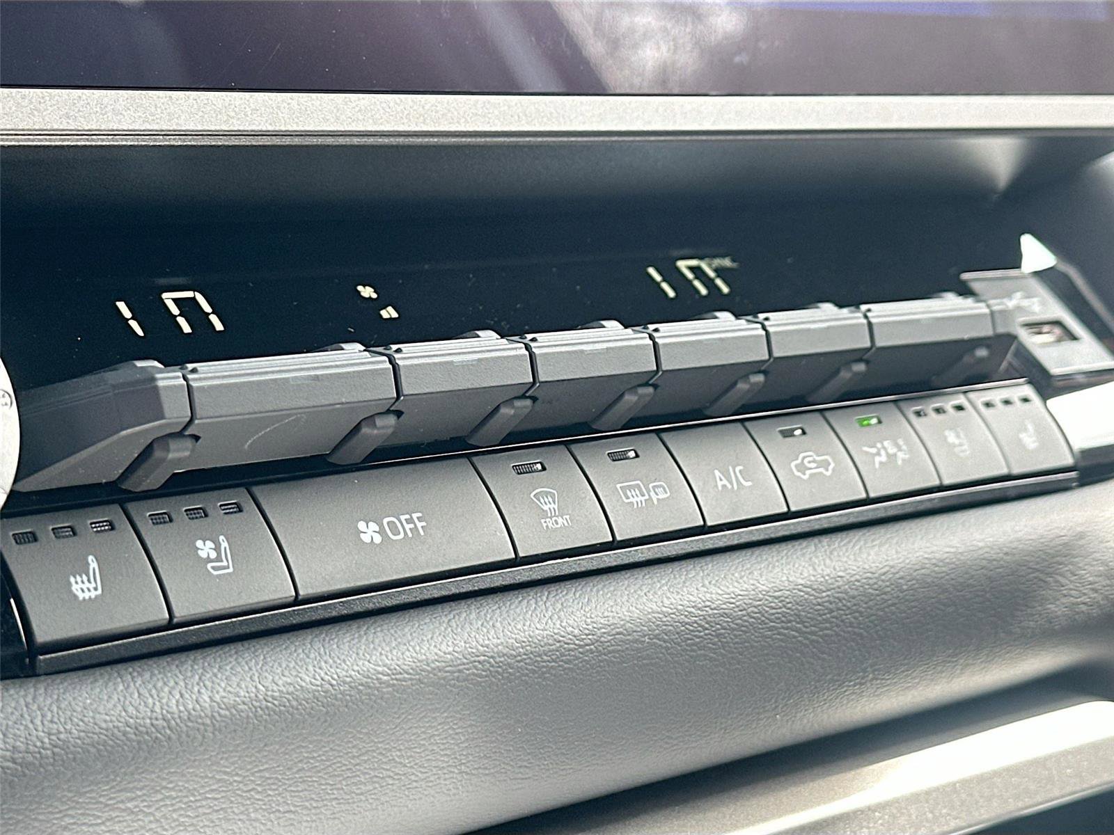 New 2026 Toyota Tundra Platinum image 16