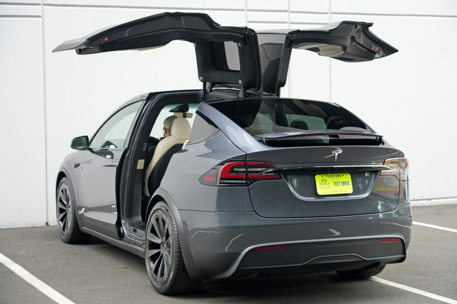 Used 2023 Tesla Model X AWD/4WD image 53