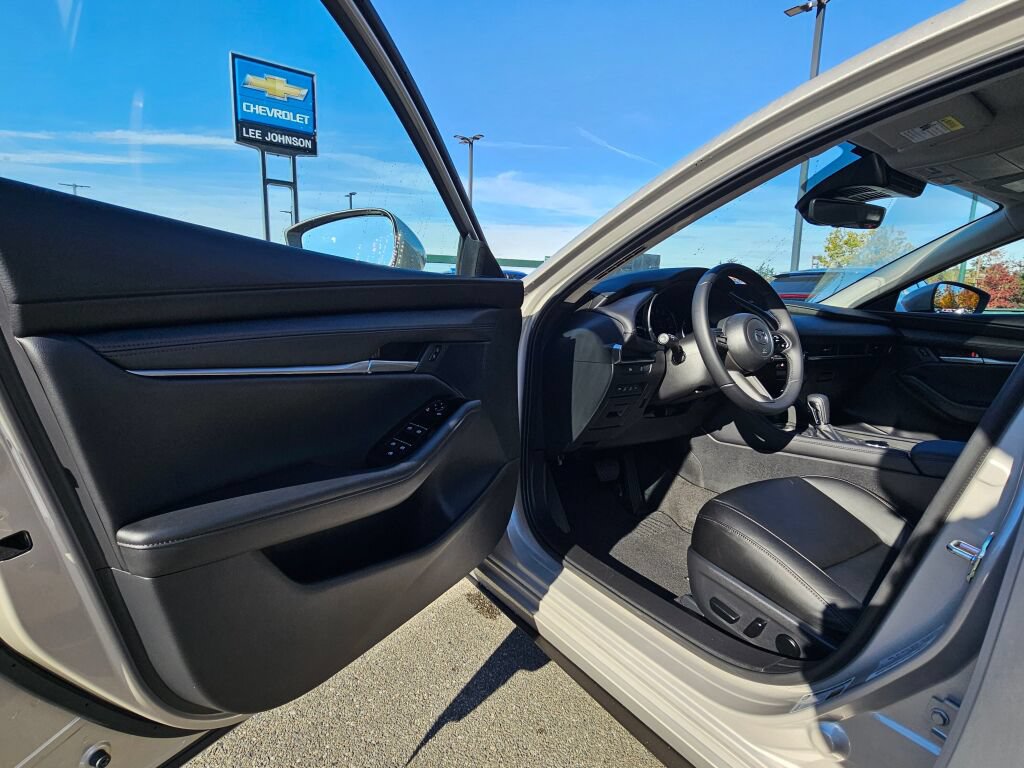 Certified 2026 MAZDA MAZDA3 2.5 S Sedan w/ Preferred Pkg FWD image 24