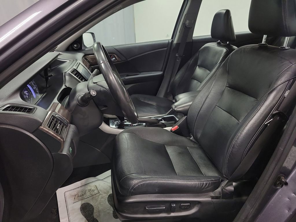 Used 2017 Honda Accord EX-L image 13