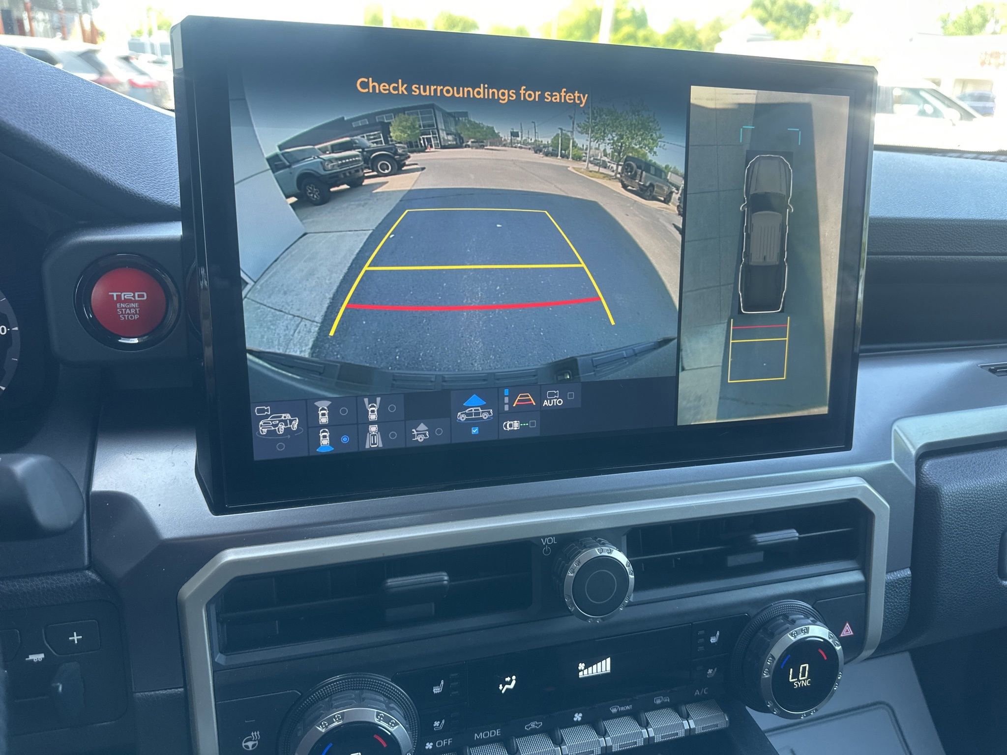 Used 2024 Toyota Tacoma TRD Sport w/ TRD Sport Premium Package AWD/4WD image 37