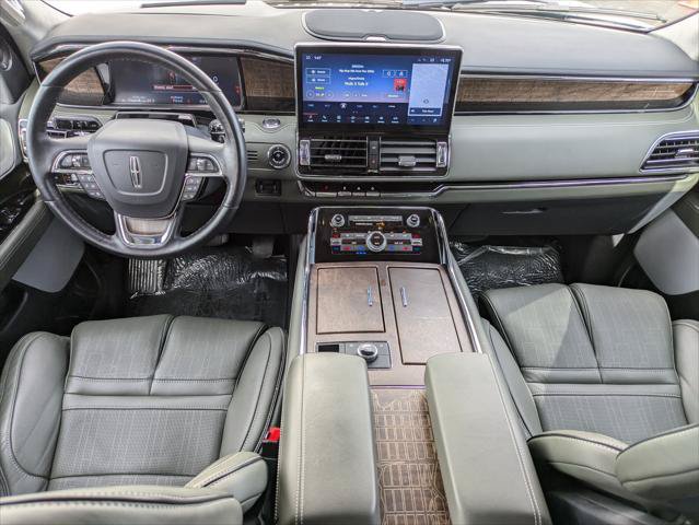 New 2023 Lincoln Navigator L Black Label AWD/4WD image 26