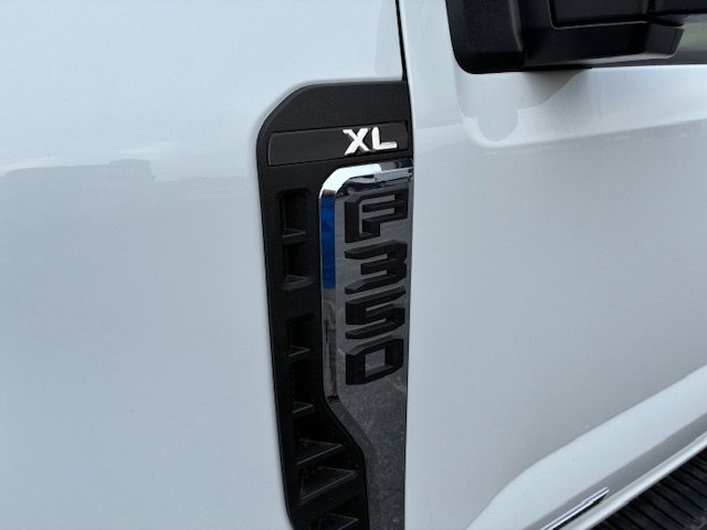 New 2026 Ford F350 XL w/ XL Off-Road Package image 11