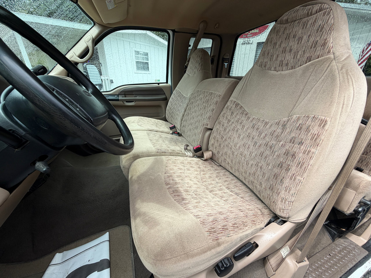 Used 1999 Ford F250 XLT image 12
