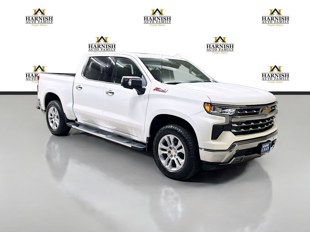 New 2026 Chevrolet Silverado 1500 LTZ w/ LTZ Premium Package AWD/4WD image 3