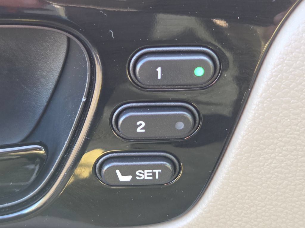 Certified 2024 Honda Odyssey Elite image 11