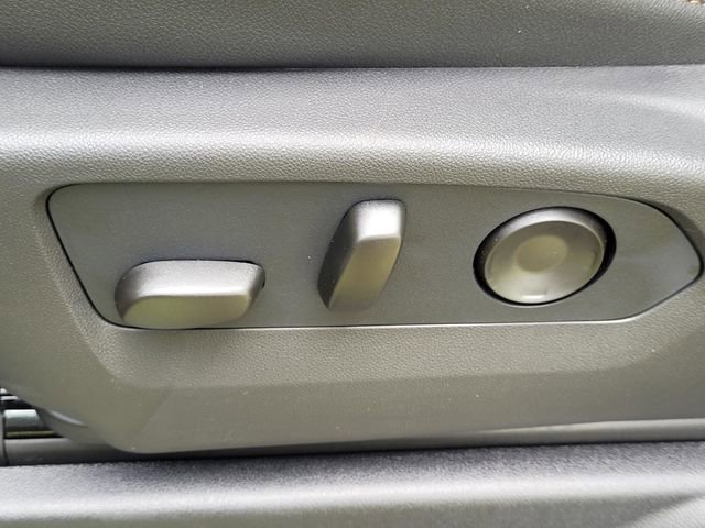 New 2026 GMC Yukon AT4 w/ AT4 Premium Plus Package image 22