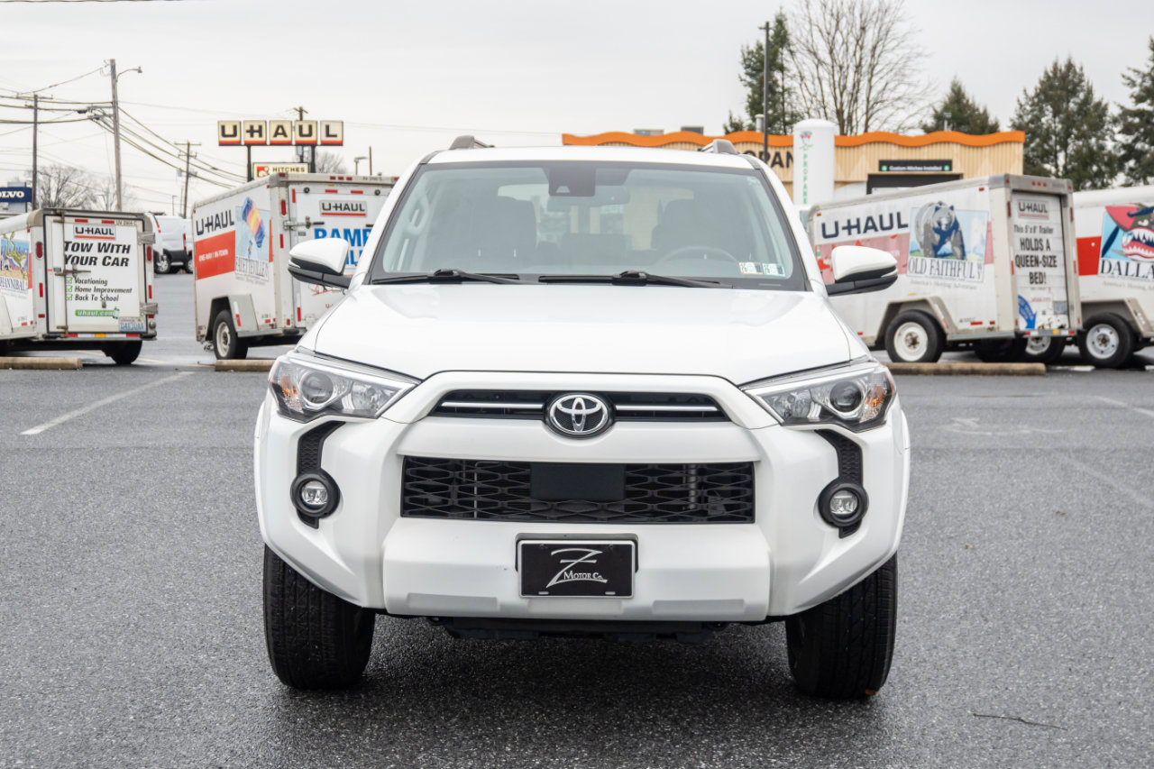 Used 2022 Toyota 4Runner SR5 Premium image 5