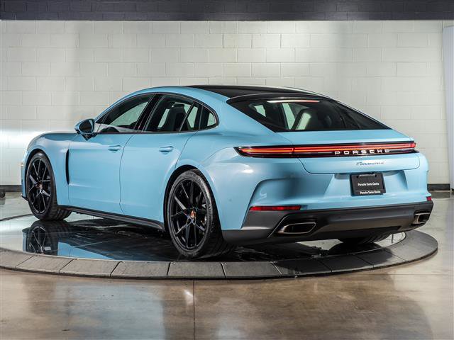 New 2026 Porsche Panamera image 3