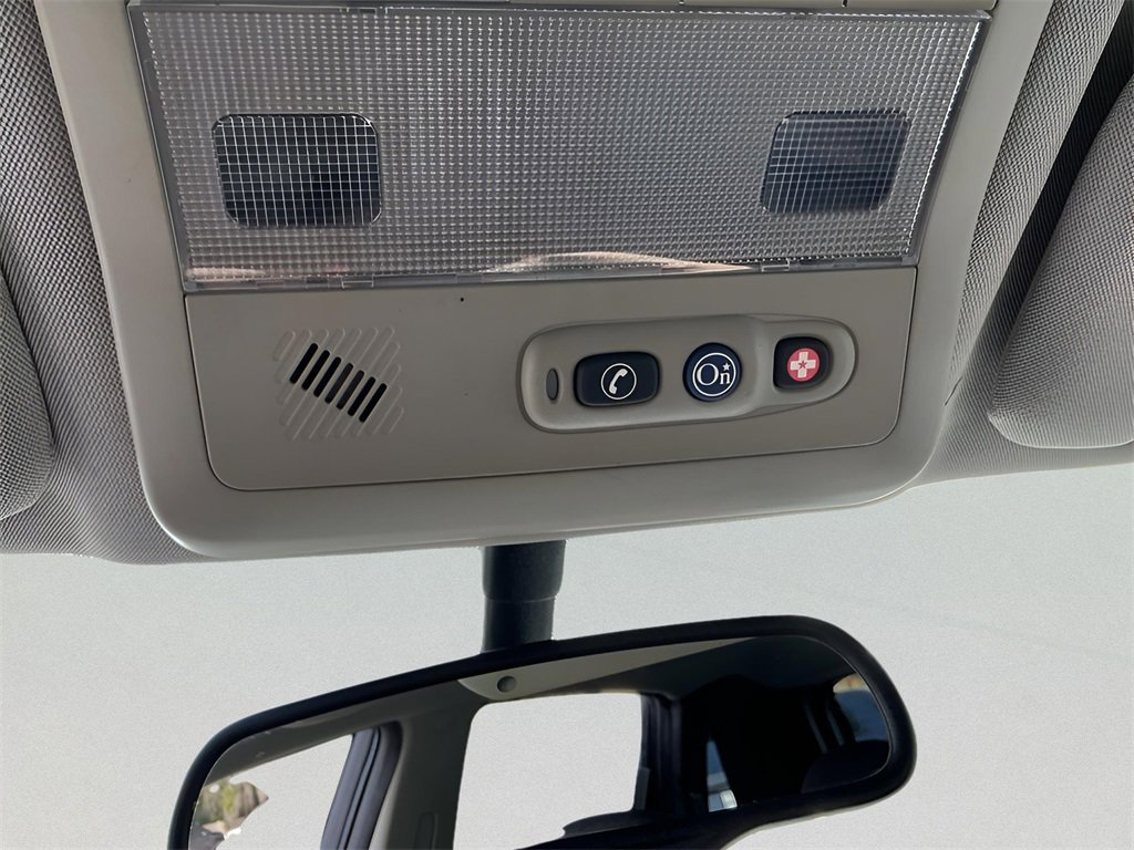 Used 2013 Chevrolet Captiva Sport LT image 18