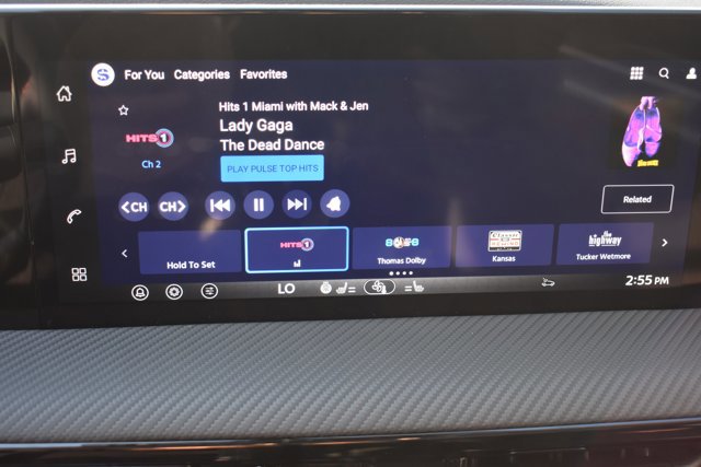 New 2026 Nissan Kicks SR w/ SR Premium Package image 23