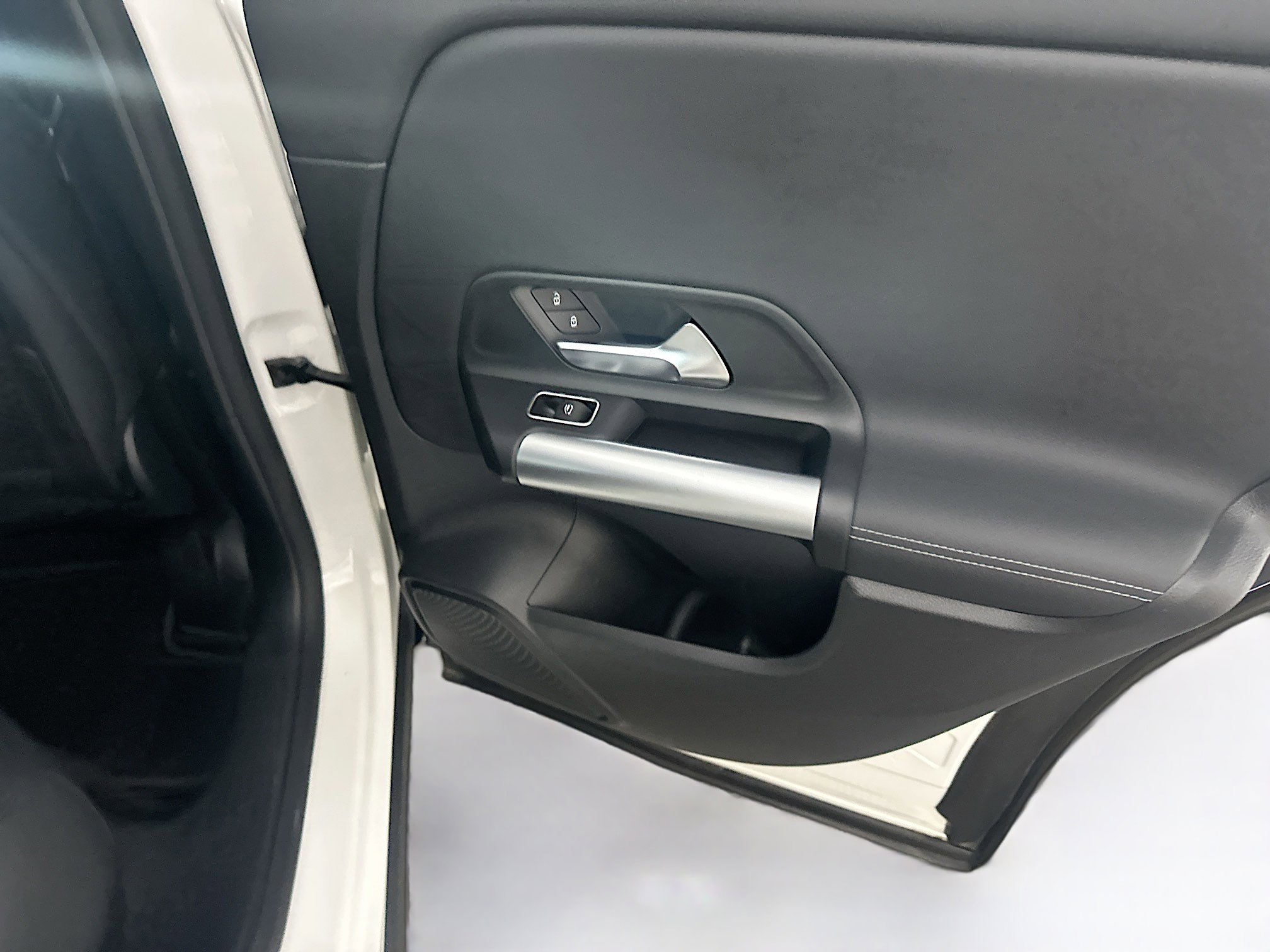 Used 2025 Mercedes-Benz GLA 250 image 28