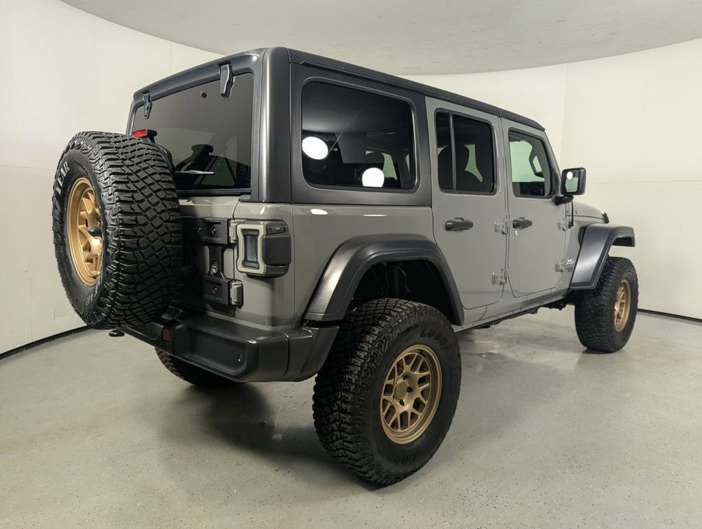 Used 2018 Jeep Wrangler Unlimited Sport S AWD/4WD image 7