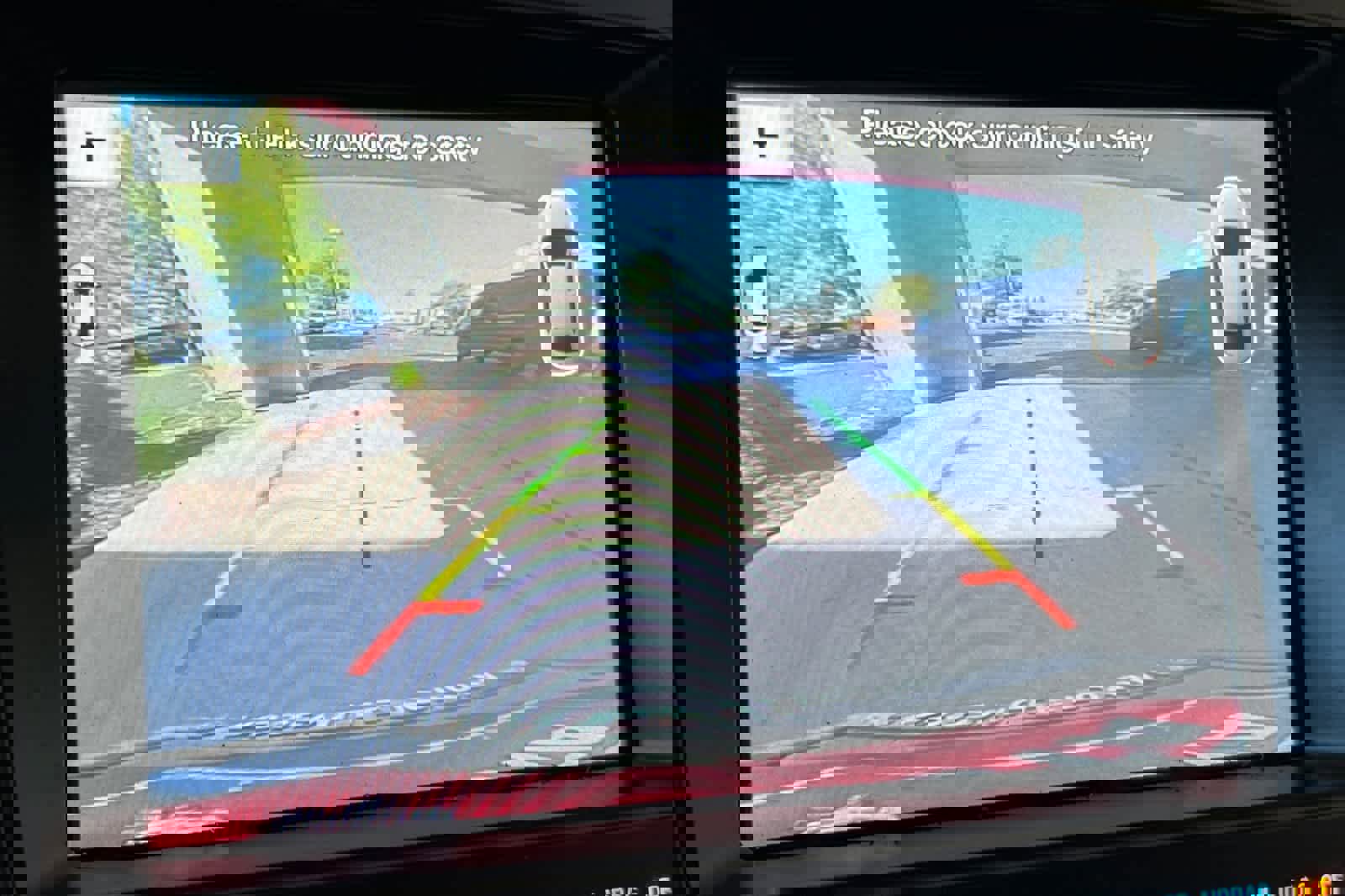 Used 2017 Ford Explorer Platinum image 23