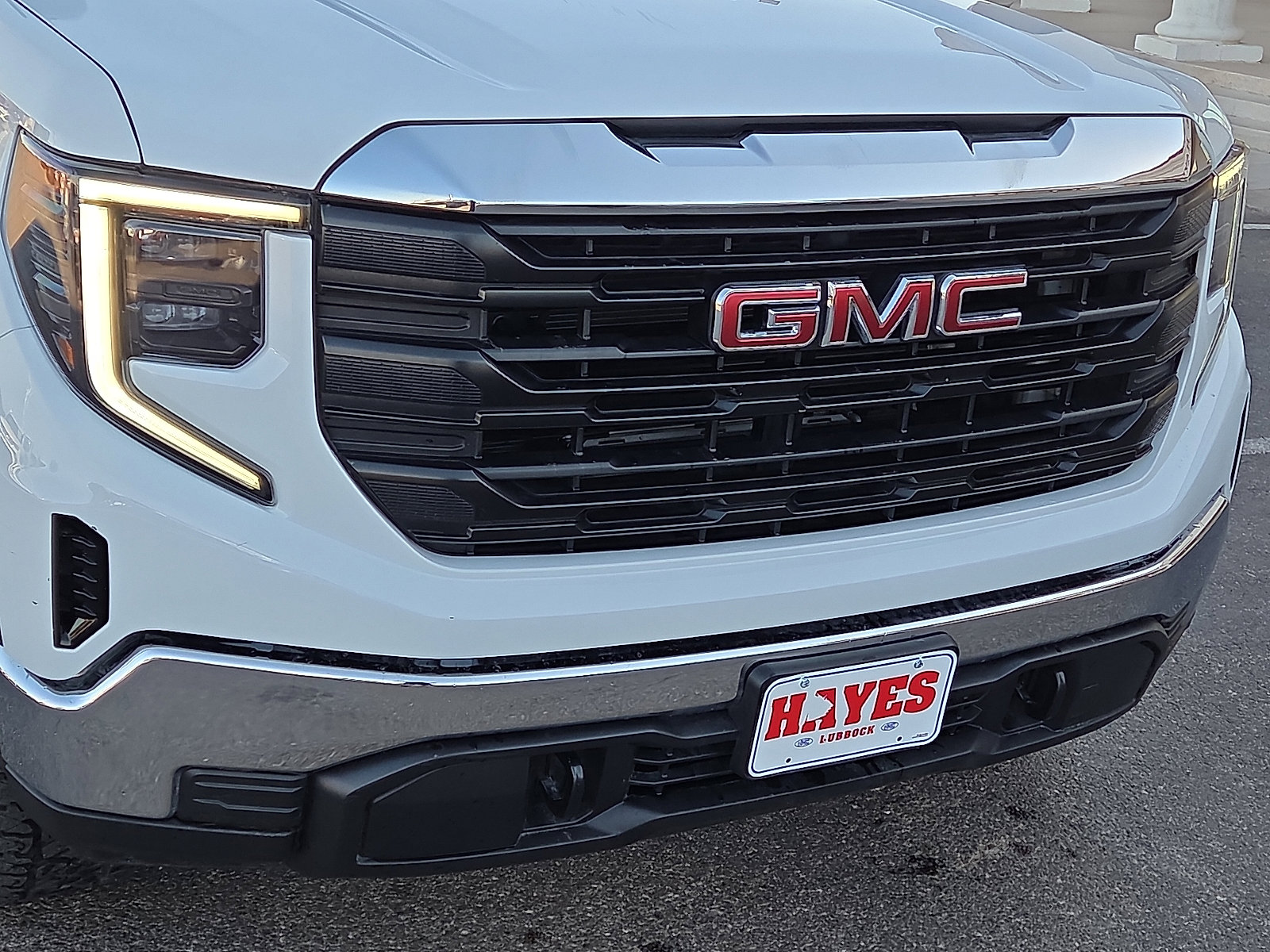 Used 2024 GMC Sierra 1500 Pro w/ Pro Value Package image 6