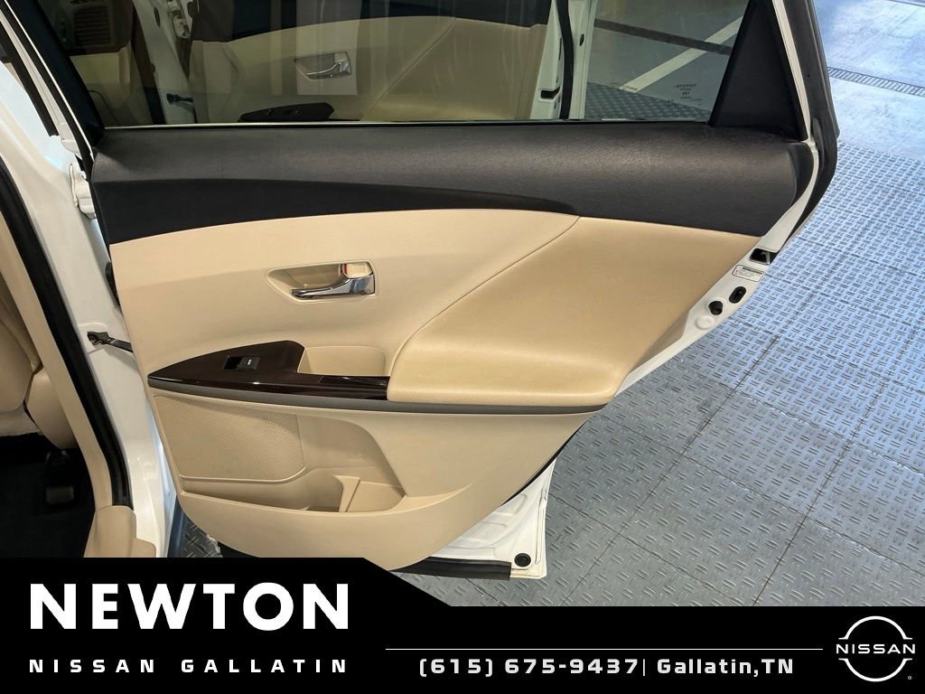 Used 2009 Toyota Venza AWD image 34