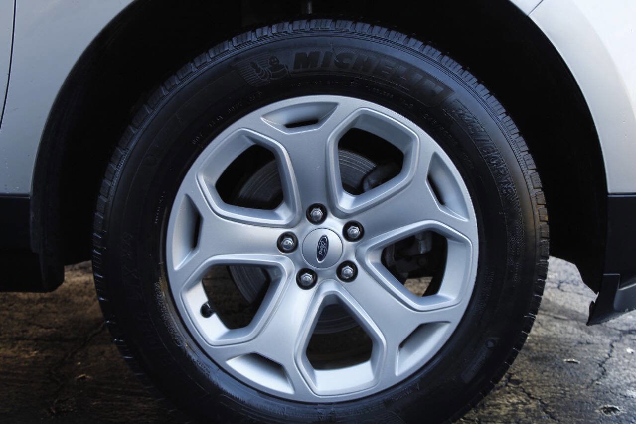 Used 2011 Ford Edge SEL w/ 202A Rapid Spec Order Code AWD/4WD image 16