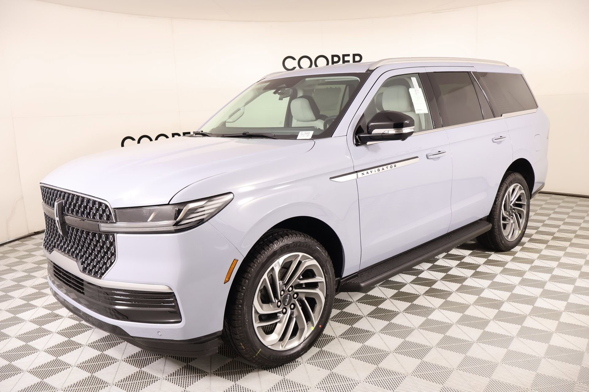 New 2026 Lincoln Navigator Premiere image 10