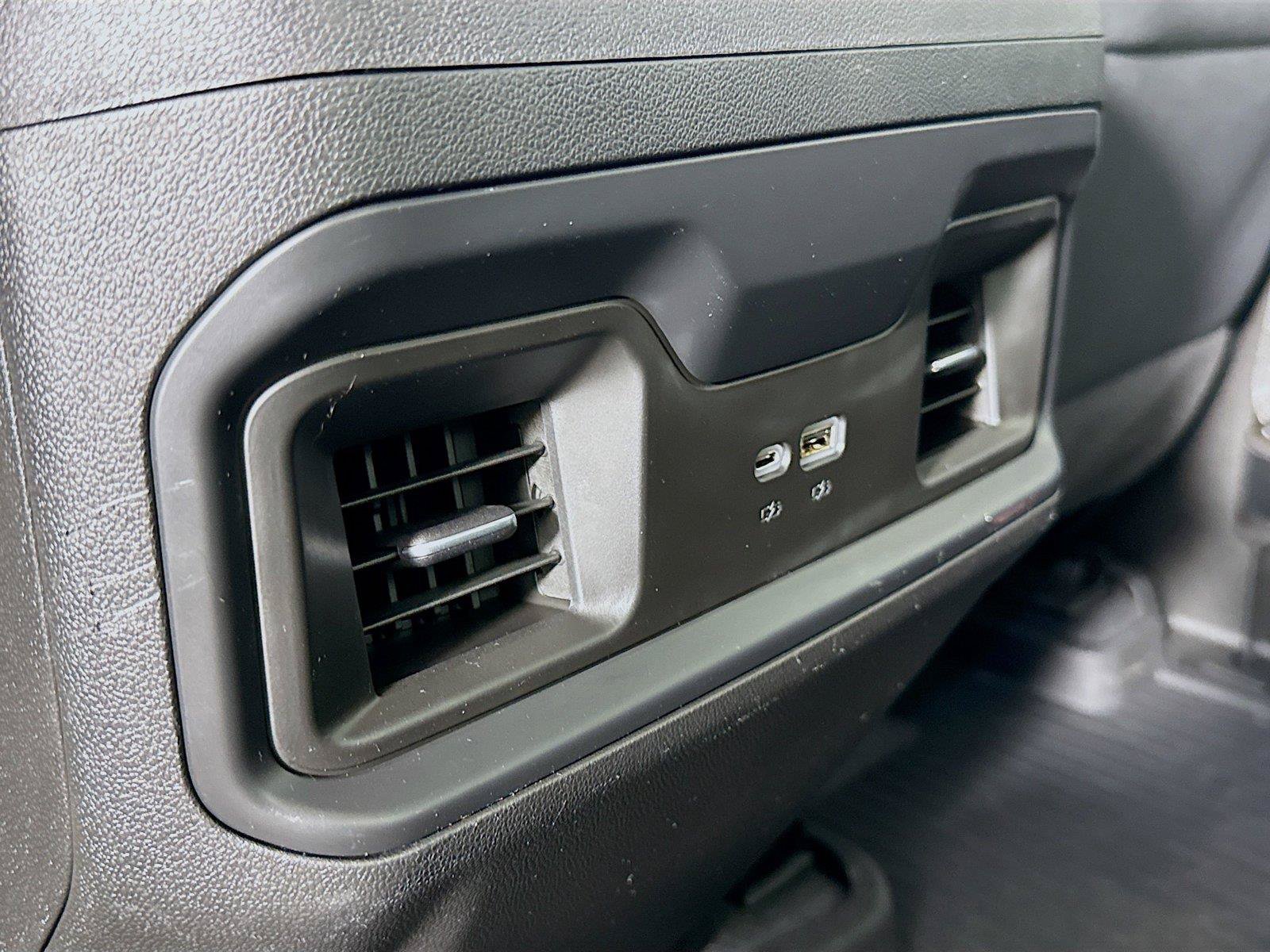 Used 2022 Chevrolet Silverado 1500 RST AWD/4WD image 24