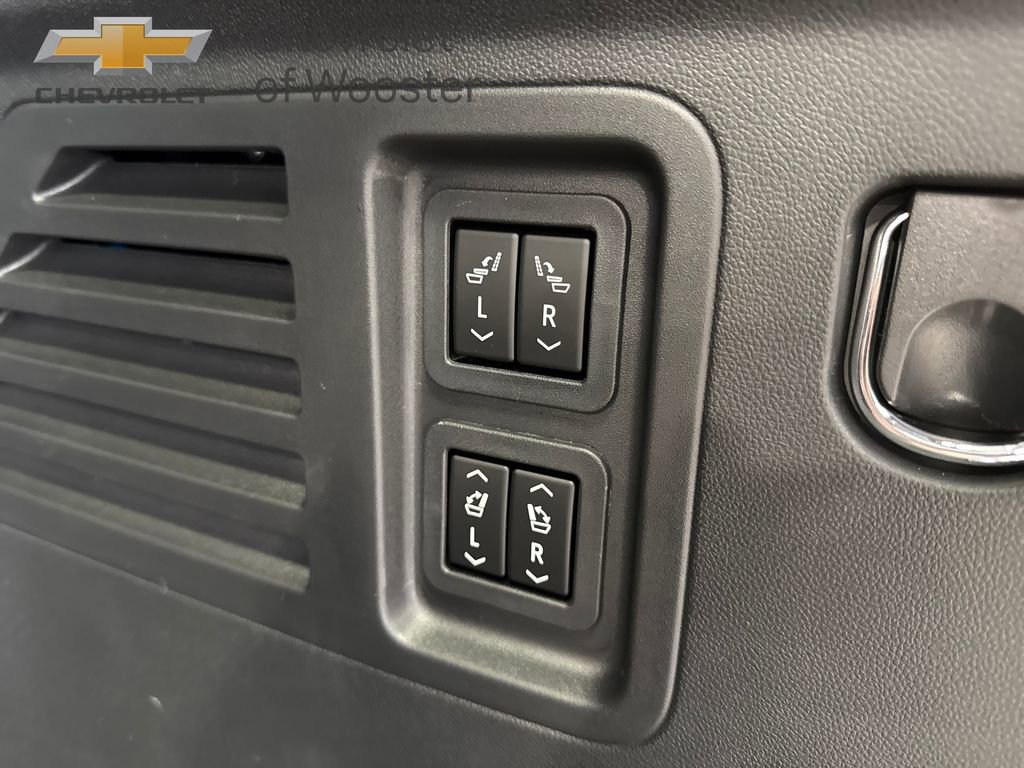 New 2026 Chevrolet Traverse High Country w/ LPO, Floor Liner Package image 41