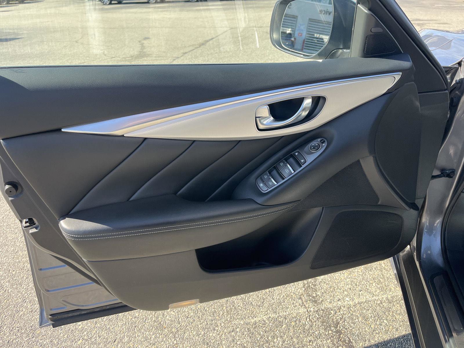 Used 2021 INFINITI Q50 Luxe w/ Cargo Package image 9