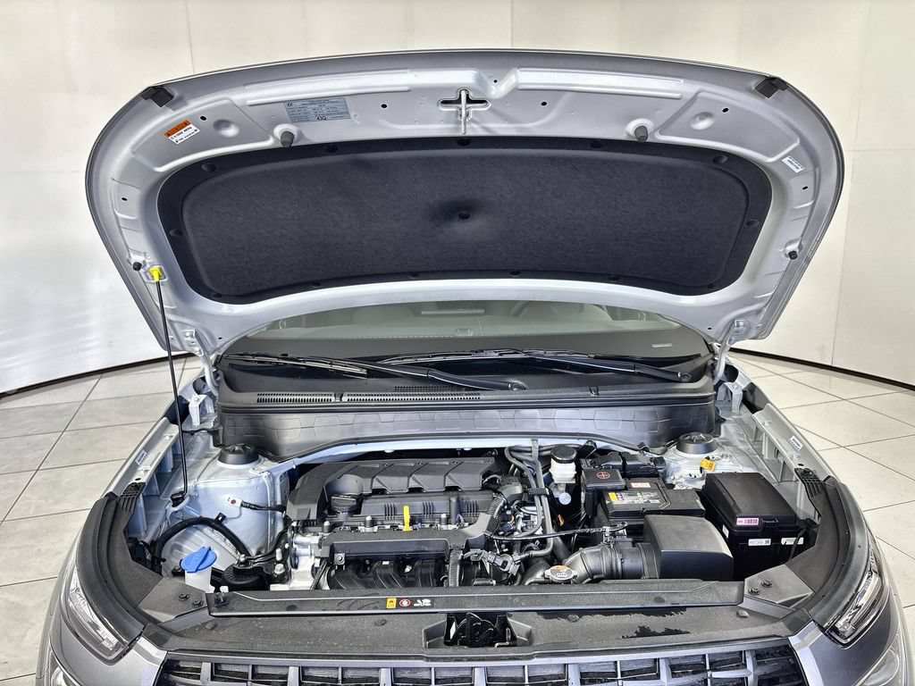 New 2026 Hyundai Venue SE FWD image 17