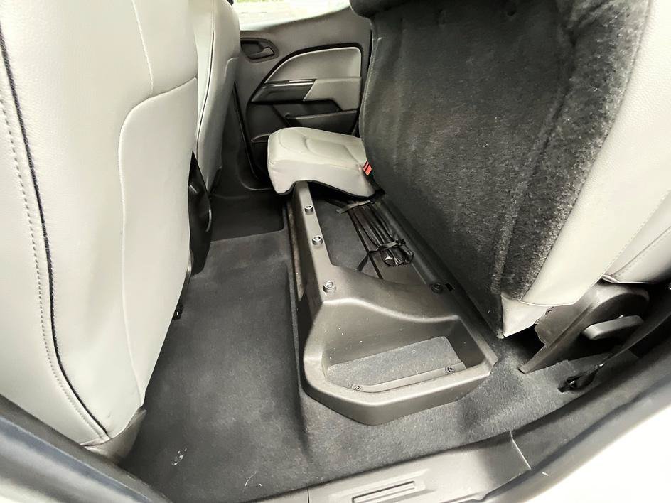 Used 2019 Chevrolet Colorado W/T w/ WT Convenience Package RWD image 30