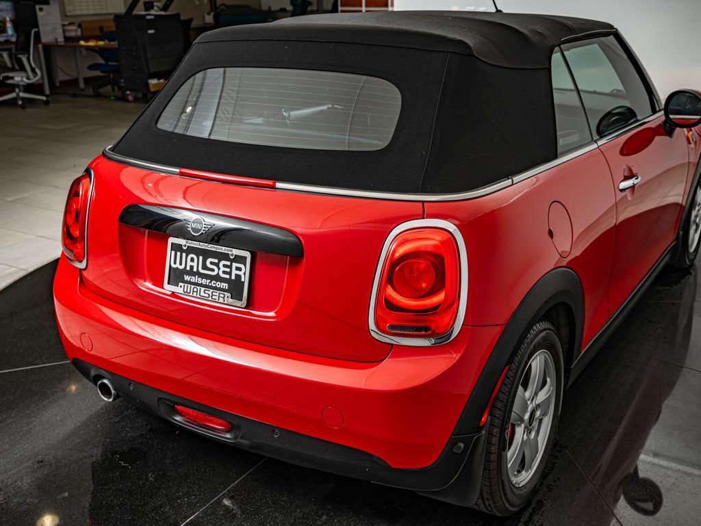Used 2019 MINI Cooper Convertible FWD image 17